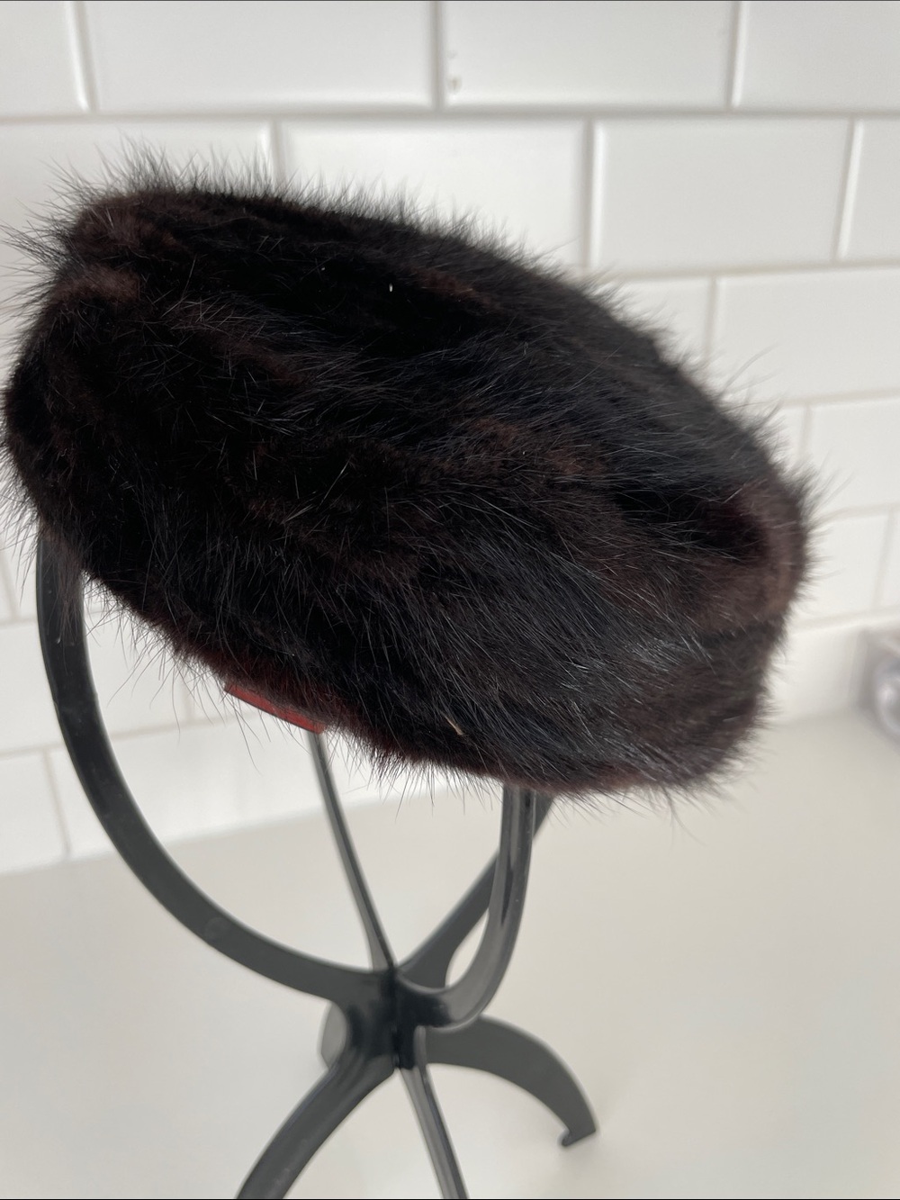 Vintage Cecile Original ‘40s ‘50’s Genuine Fur Pillbox Hat - Picture 5 of 11